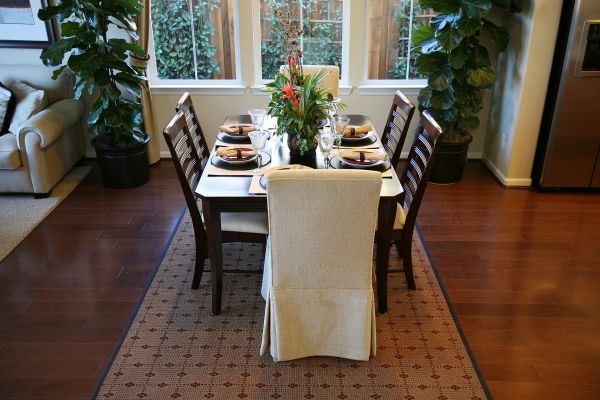 Kitchen Table Assembly in Oviedo